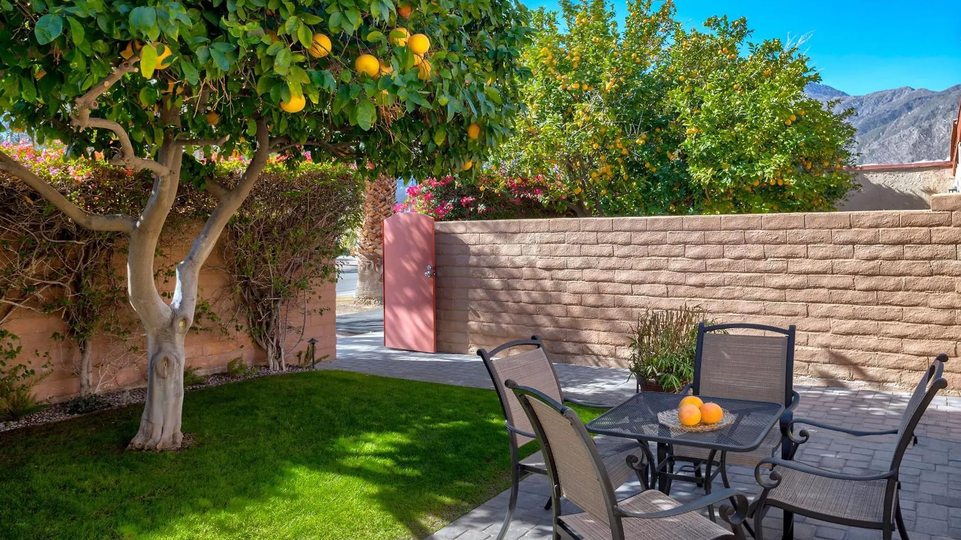 Sundance Villas By Private Villa Management Palm Springs
